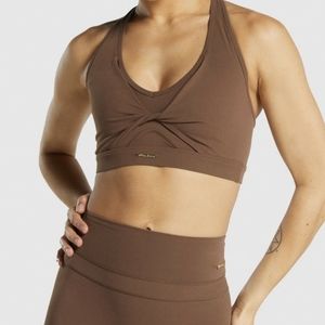 Whitney Simmons x Gymshark Mesh Sports Bra Dandelion Brown